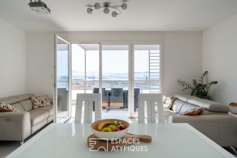 Appartement avec terrasse et vue mer