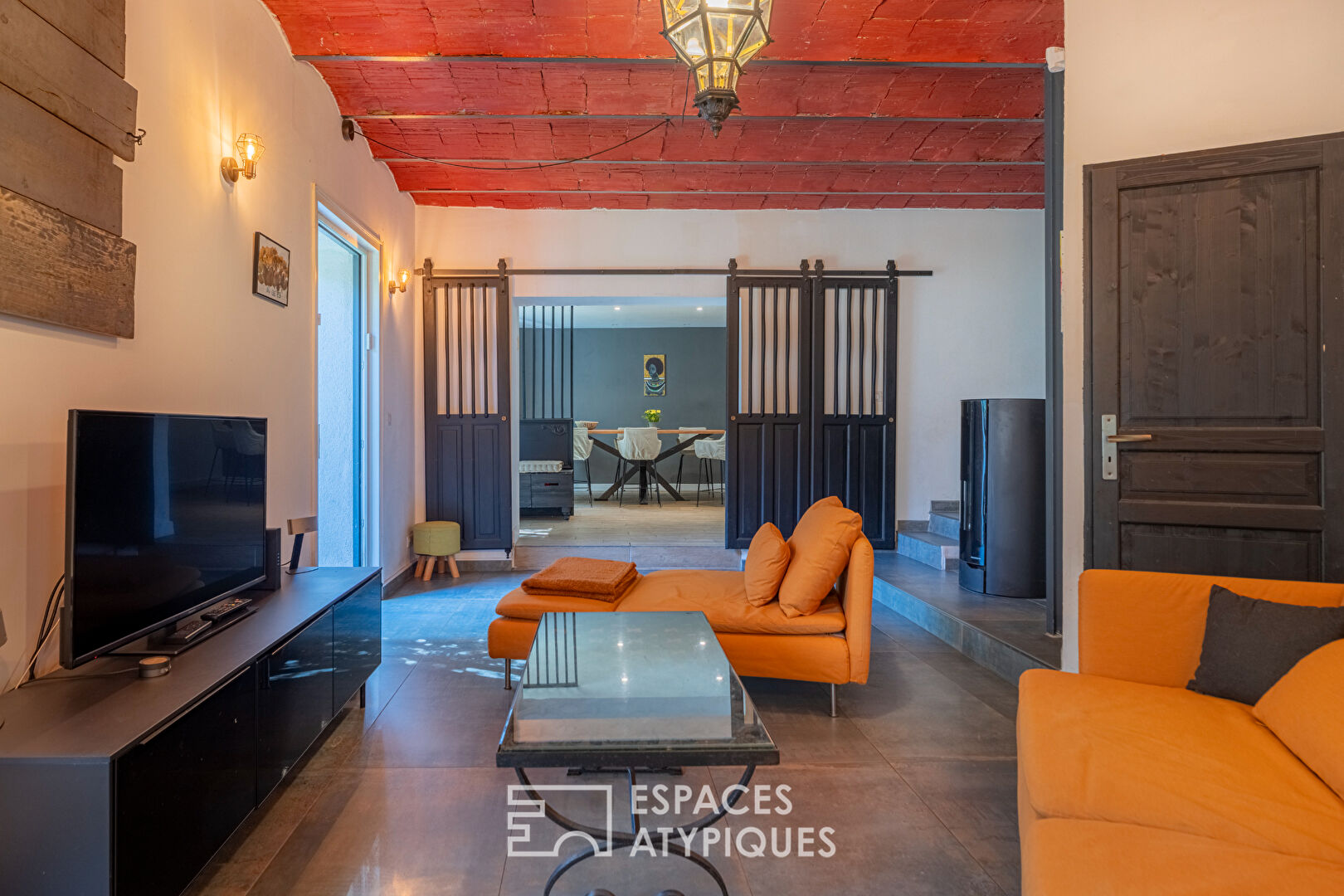 Renovated house with private garden