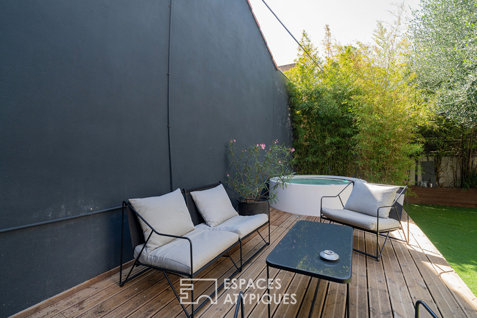 Renovated house with private garden