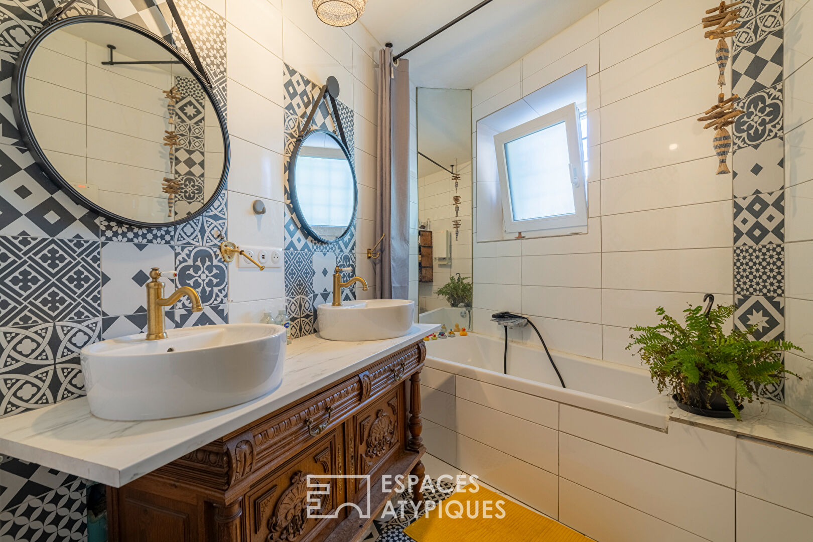Renovated house with private garden