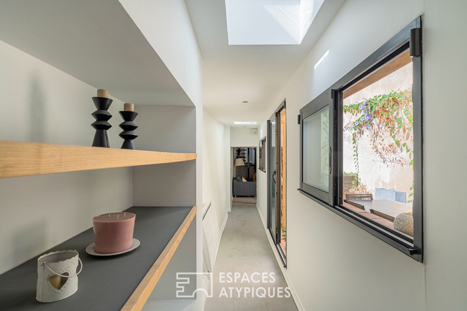Le charme d’une maison de ville, l’esprit d’un triplex