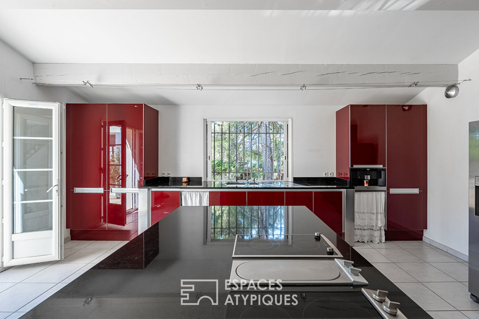 Maison Familiale dans un écrin  de verdure aux Portes du Centre ville d’Aix