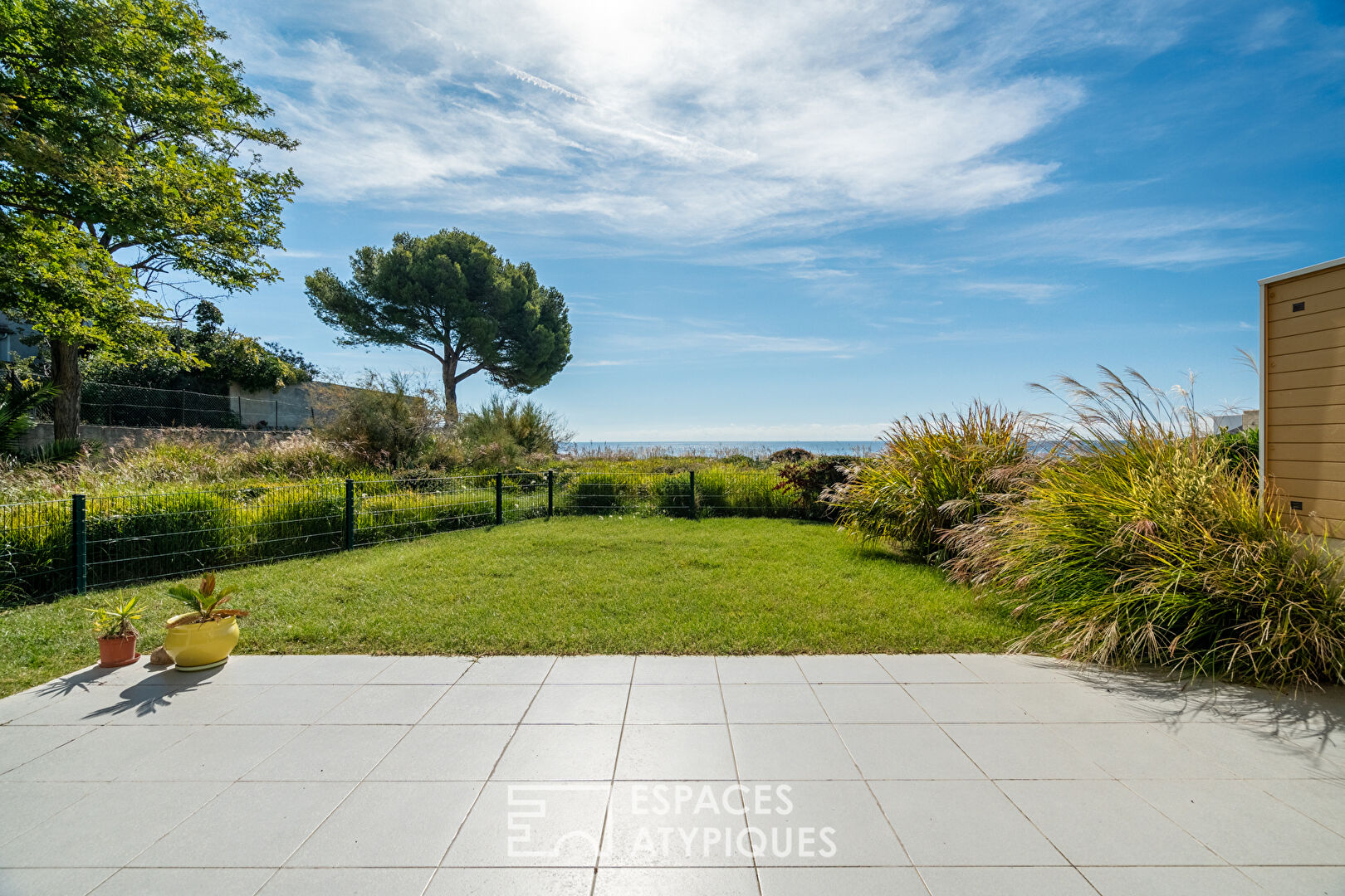 Appartement avec jardin et accès mer privé