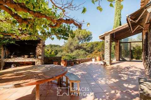 Authentic stone house in the heart of Provençal nature – Salon-de-Provence