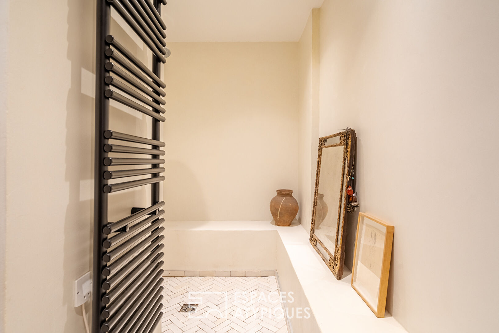 Loft rénové en dernier étage