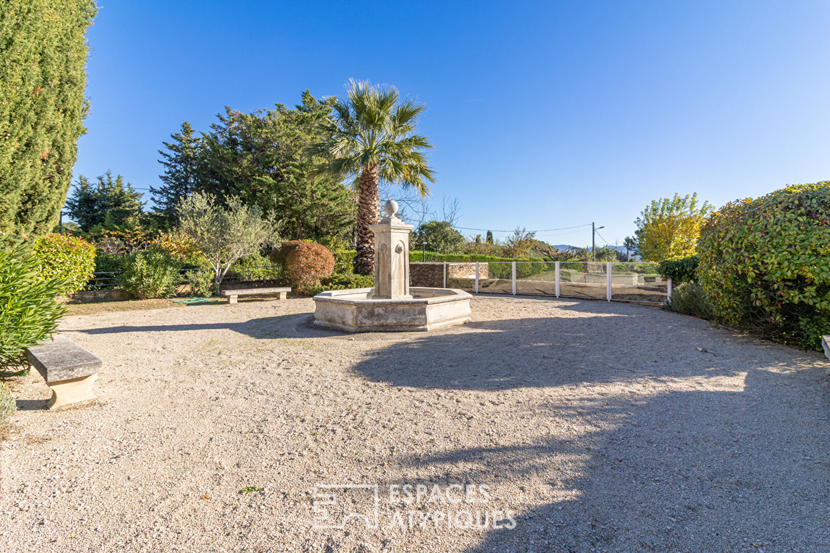 Loft lumineux avec terrasse et vue sur le parc