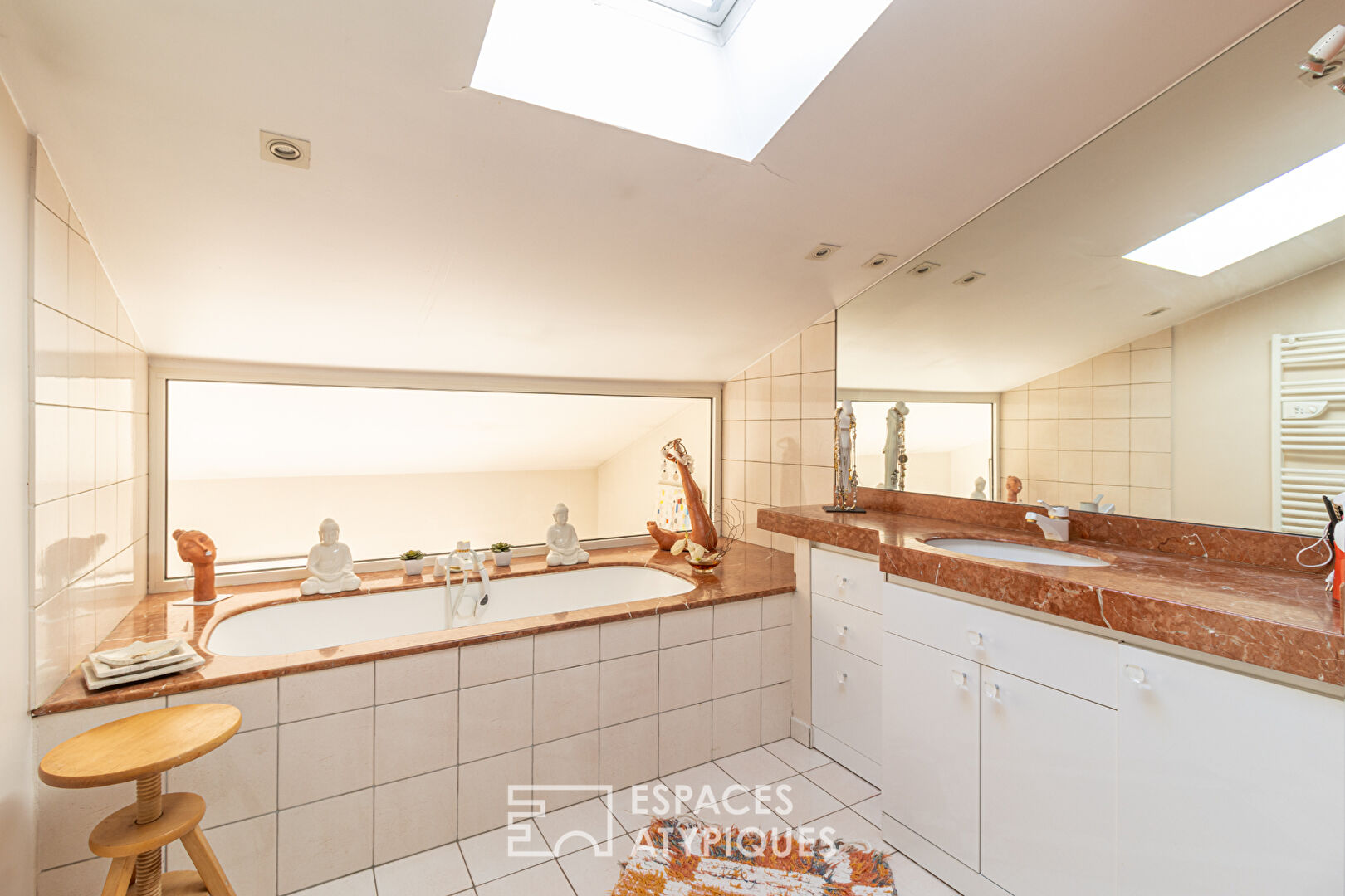 Loft lumineux avec terrasse et vue sur le parc