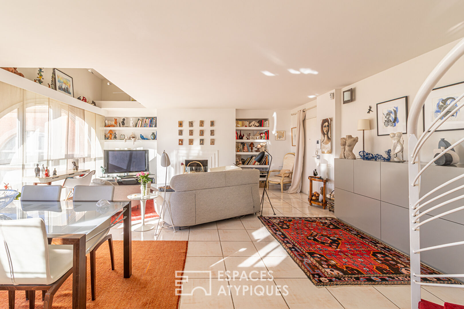 Loft lumineux avec terrasse et vue sur le parc