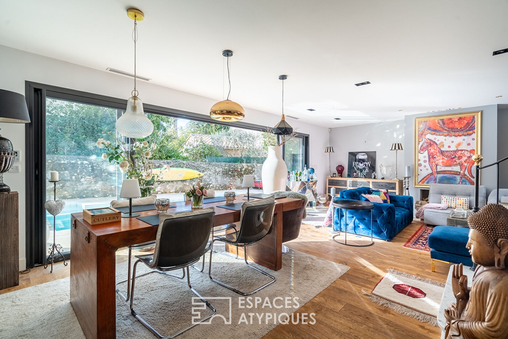 Maison contemporaine avec piscine