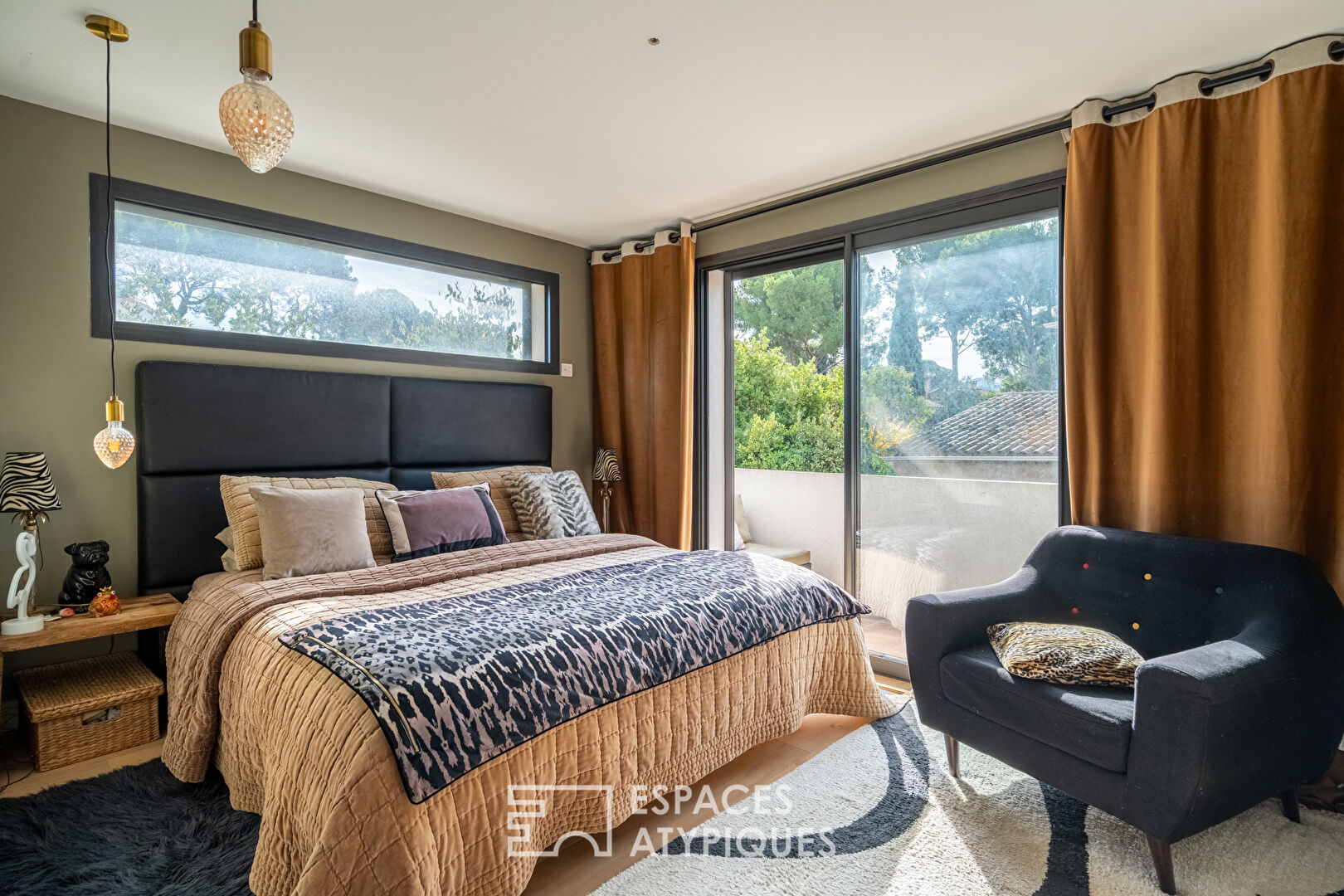 Maison contemporaine avec piscine