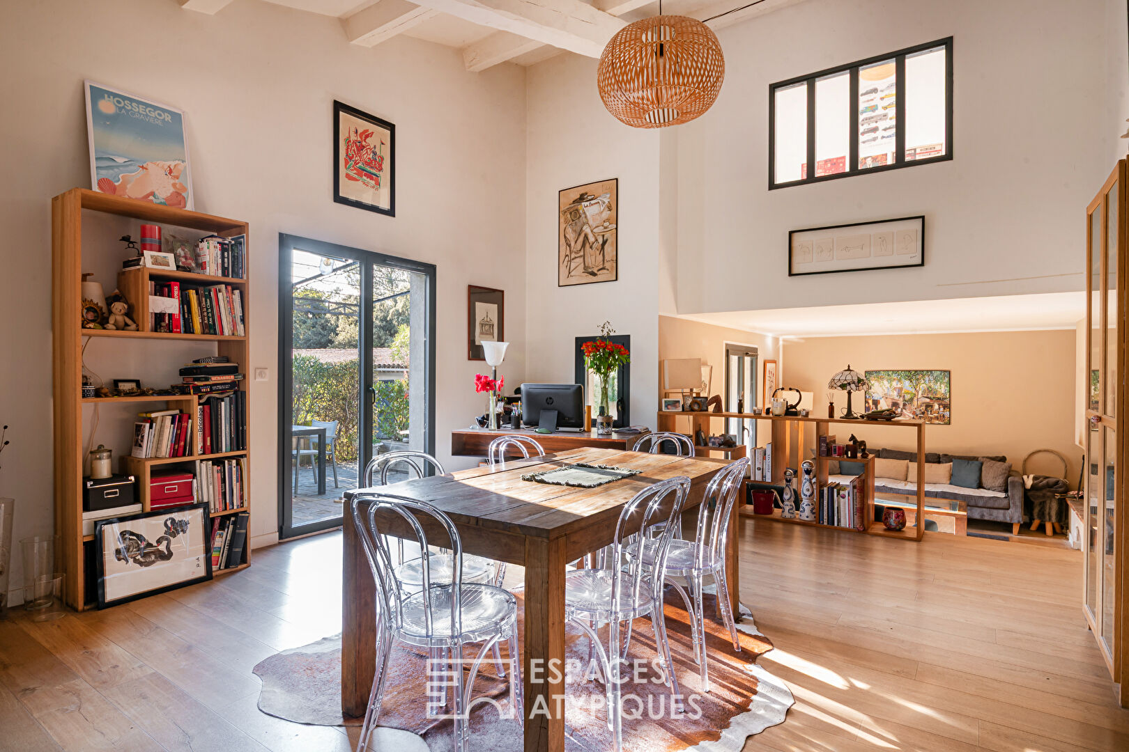 Propriété de charme dans un environnement boisé avec piscine et maison d’hôtes