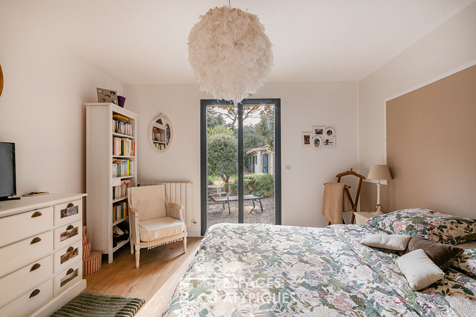 Propriété de charme dans un environnement boisé avec piscine et maison d’hôtes