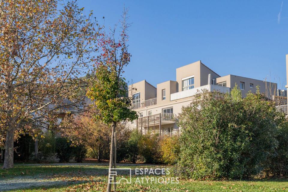 Appartement avec terrasse plein ciel - Parc arboré, résidence sécurisée