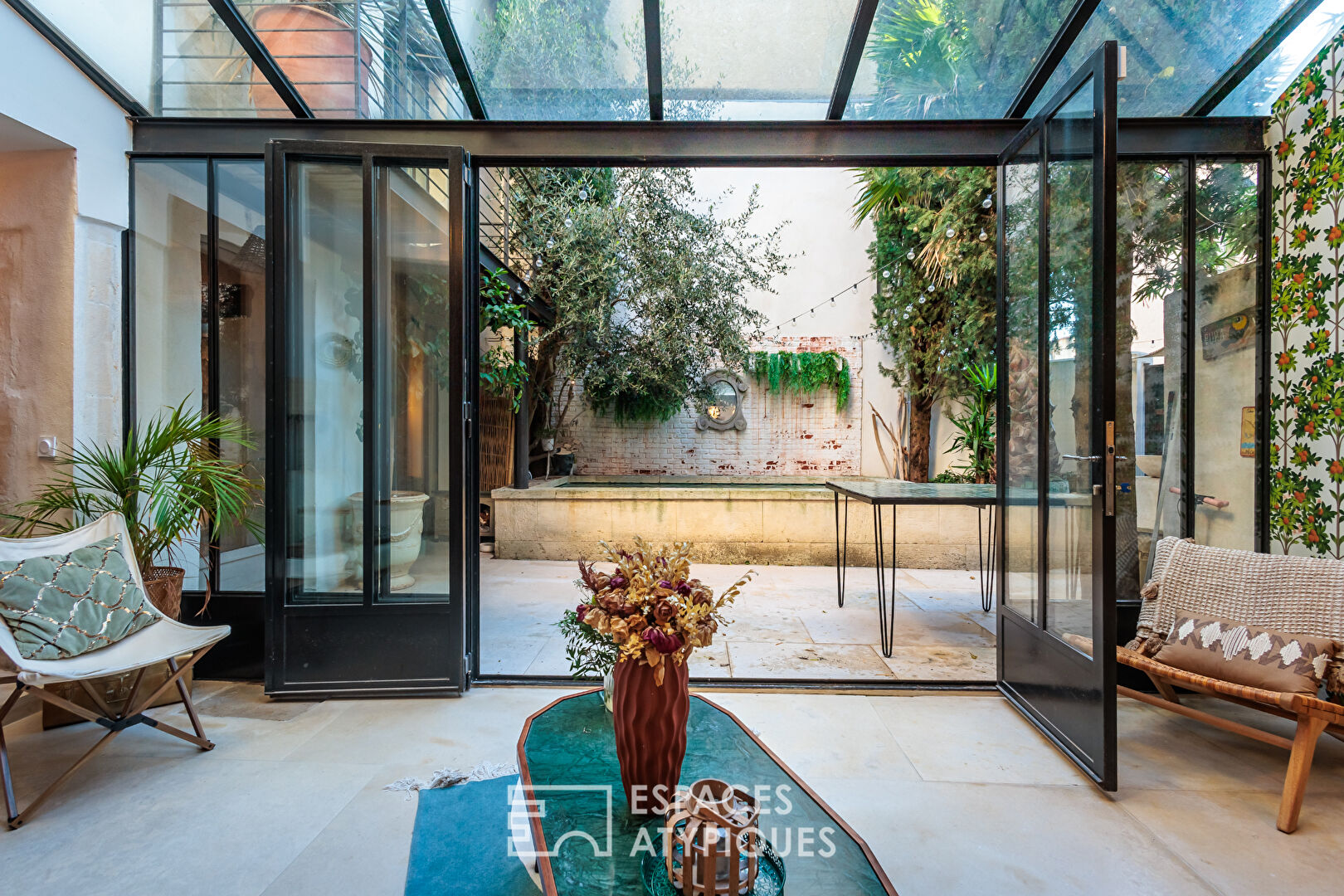 Maison de village avec cour privative