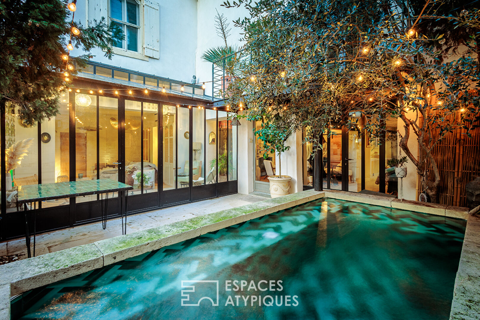 Maison de village avec cour privative