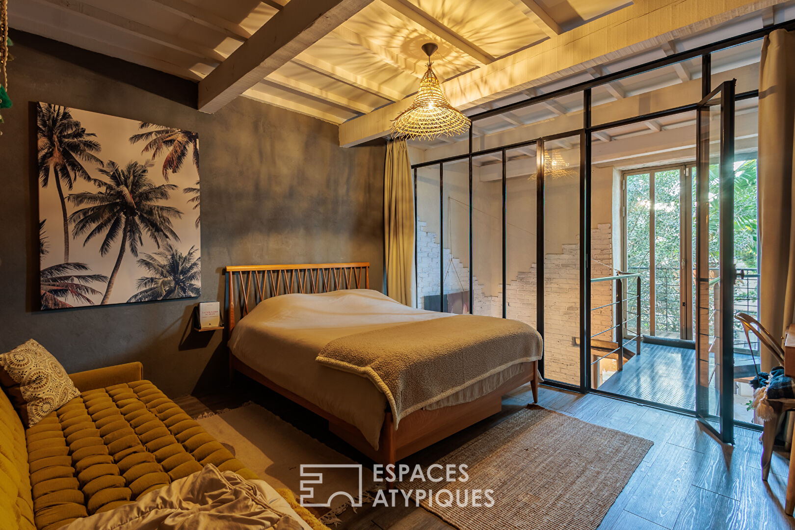 Maison de village avec cour privative