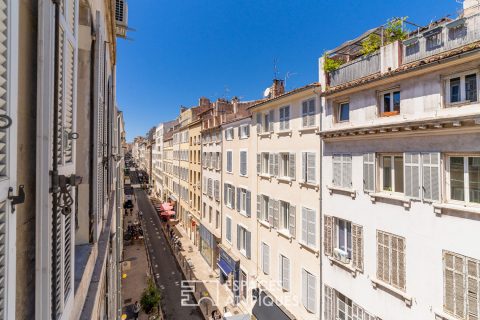 Appartement familial – Volumes et lumière – Centre ville