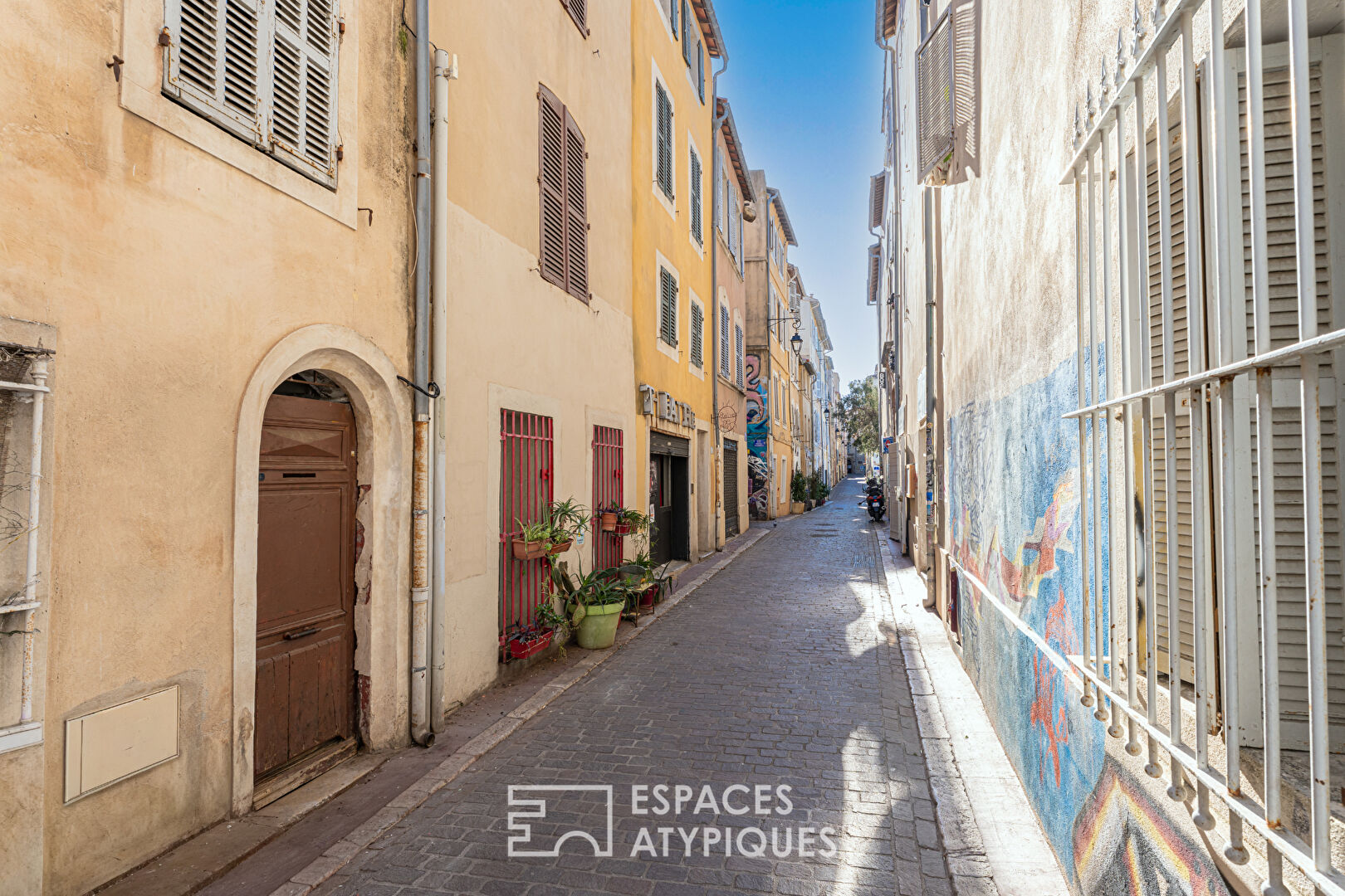 Maison-atelier au coeur du Panier – Volumes et esprit loft