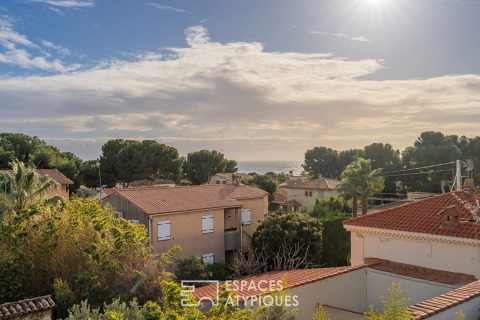 Maison d&rsquo;architecte rénovée avec échappée mer