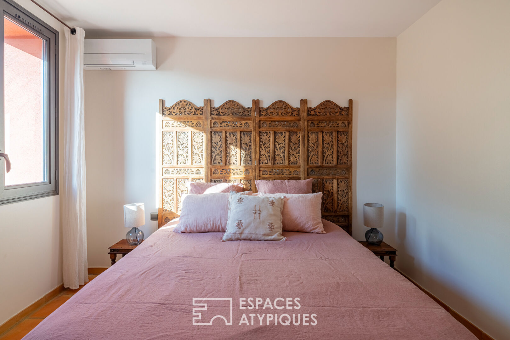 Maison d&rsquo;architecte rénovée avec échappée mer