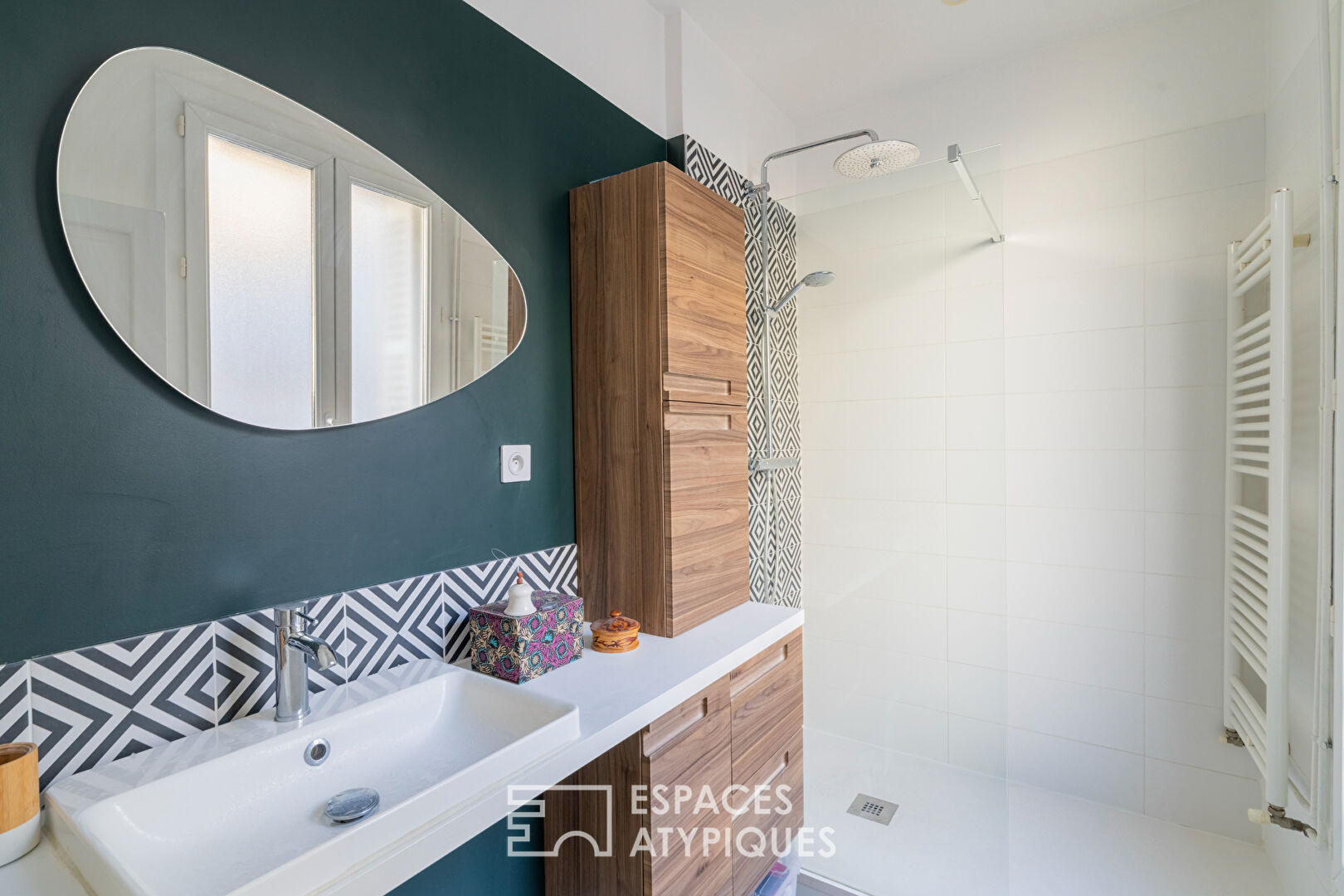 Appartement lumineux aux Réformés – Cachet et art de vivre urbain