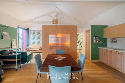 Loft d&rsquo;artiste dans une ancienne menuiserie et son théâtre-  La Plaine