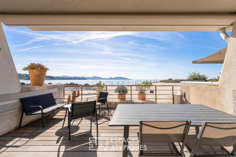 Les Pieds dans l&rsquo;eau – La Ciotat – Appartement Terrasse