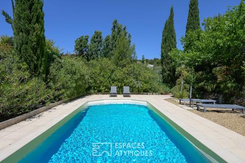 Elégante Bastide avec piscine et dépendance à Pélissanne