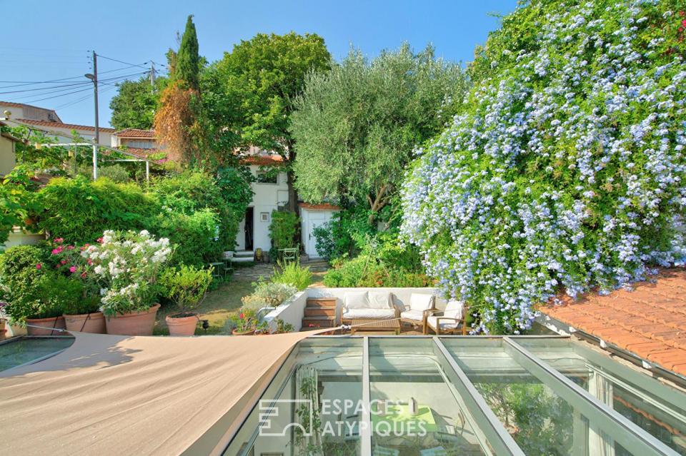 Maison Contemporaine avec Jardin Confidentiel  - Coeur Vauban