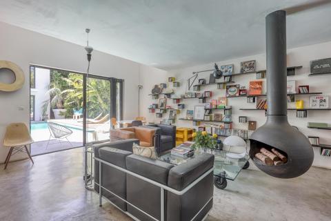 La Ciotat – Une maison d&rsquo;architecte entre nature et ville