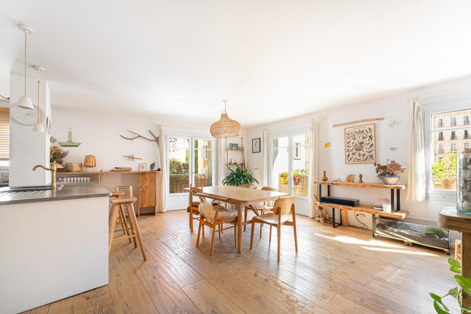 Appartement familial avec balcon végétalisé - Endoume 7ème