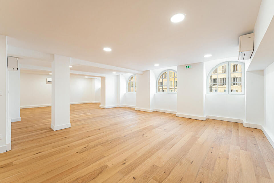 Bureaux Marseille 1 pièce(s) 100 m2