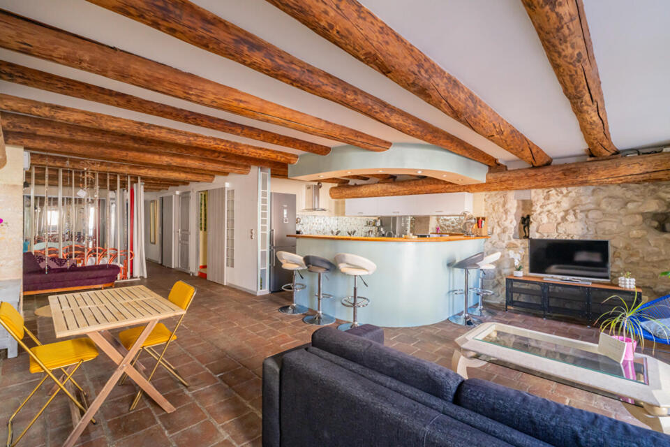Loft de caractère avec vue sur l'abbaye Saint-Victor