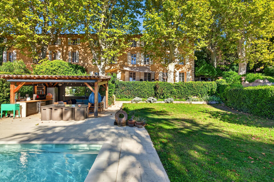 Duplex de charme dans une authentique bastide du 19eme