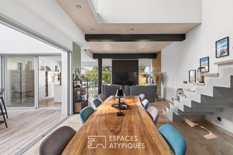 Maison d&rsquo;architecte contemporaine  avec piscine et patio