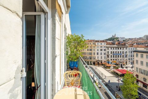 Loft bourgeois au Vieux Port