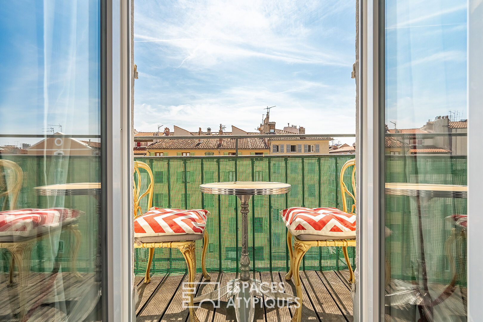 Loft bourgeois au Vieux Port