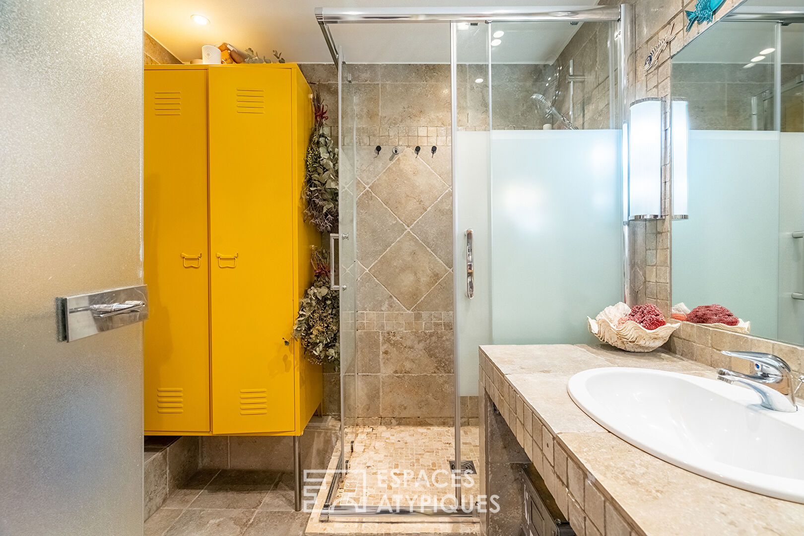 Loft bourgeois au Vieux Port