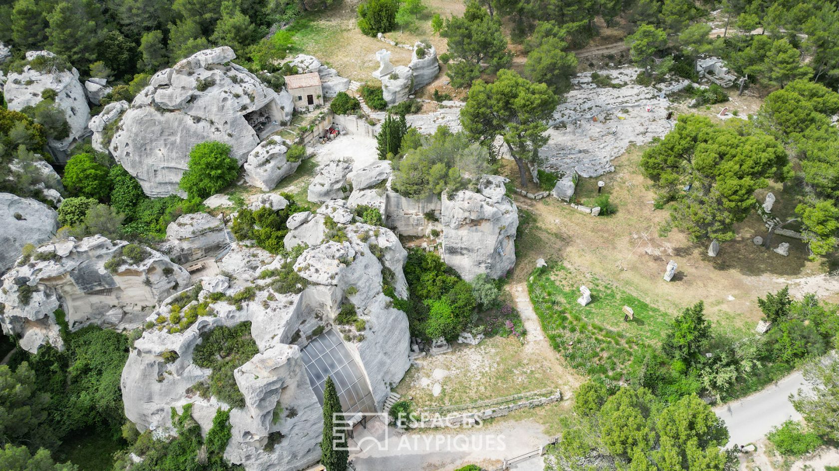 Un trésor minéral au coeur des Alpilles