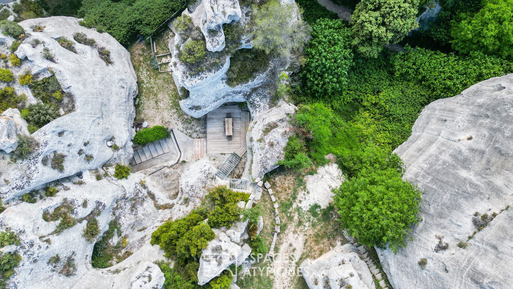 Un trésor minéral au coeur des Alpilles