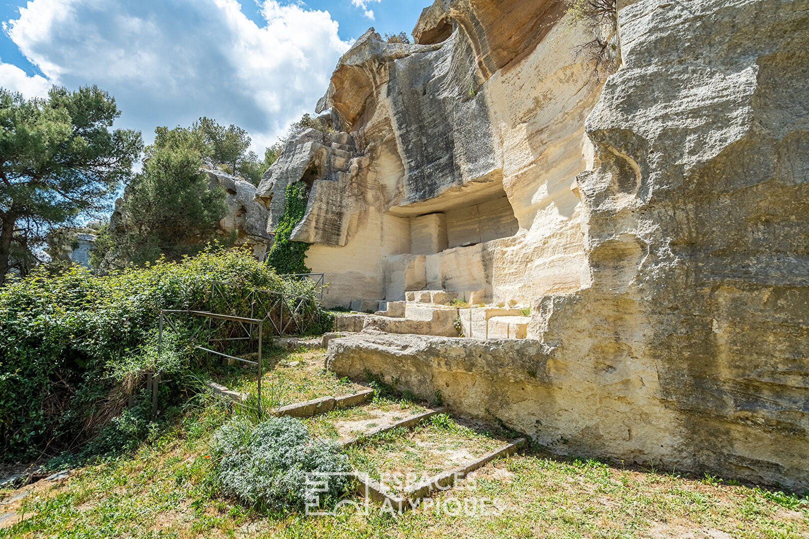 Un trésor minéral au coeur des Alpilles