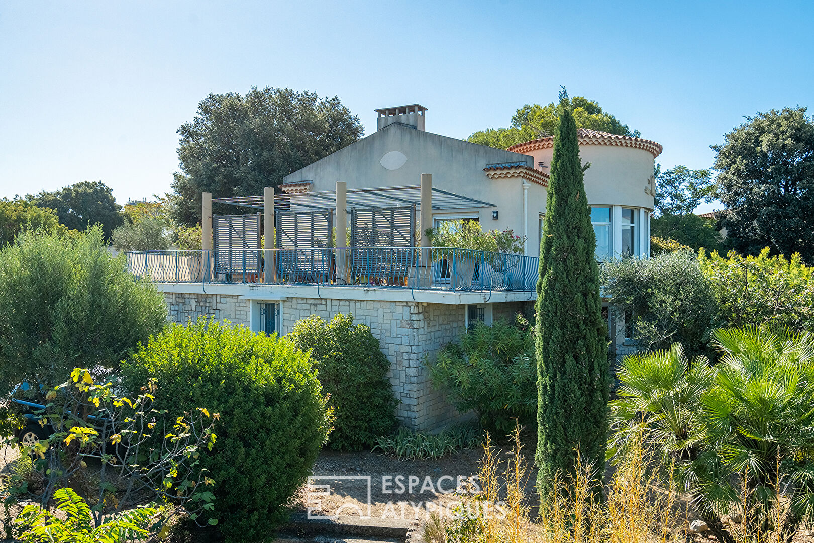 Duplex house with sea view