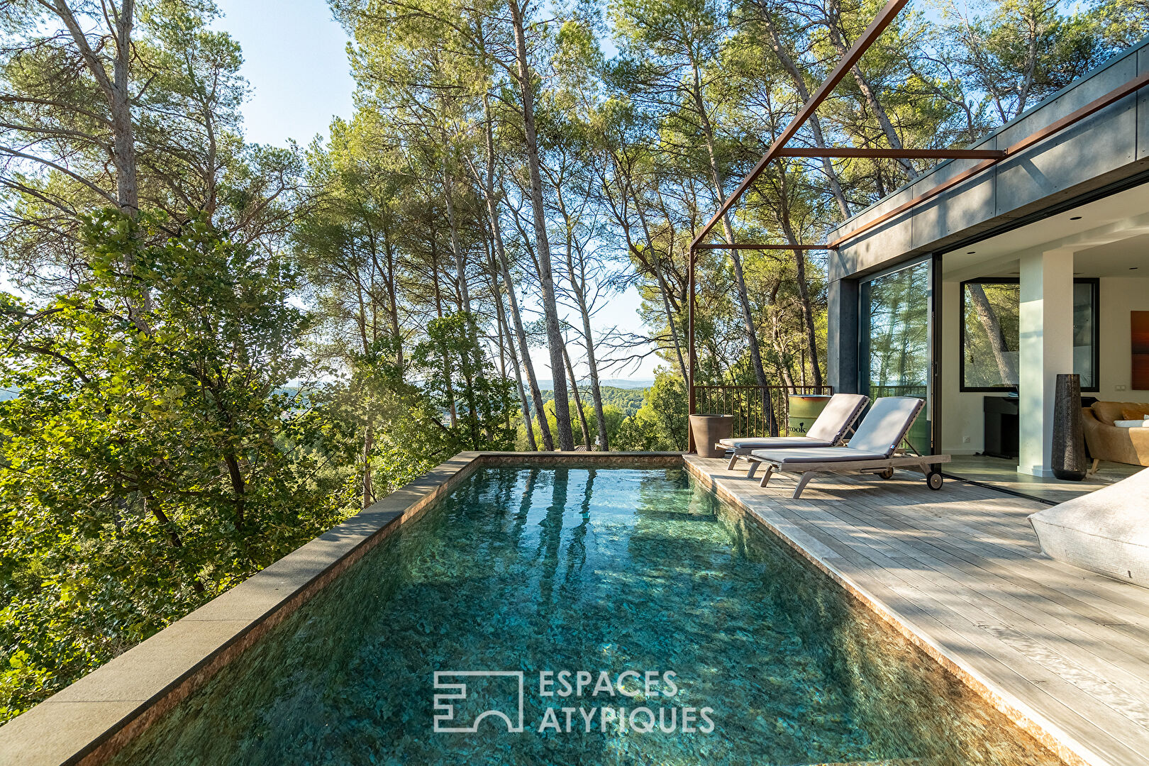 Villa d’architecte avec vue panoramique