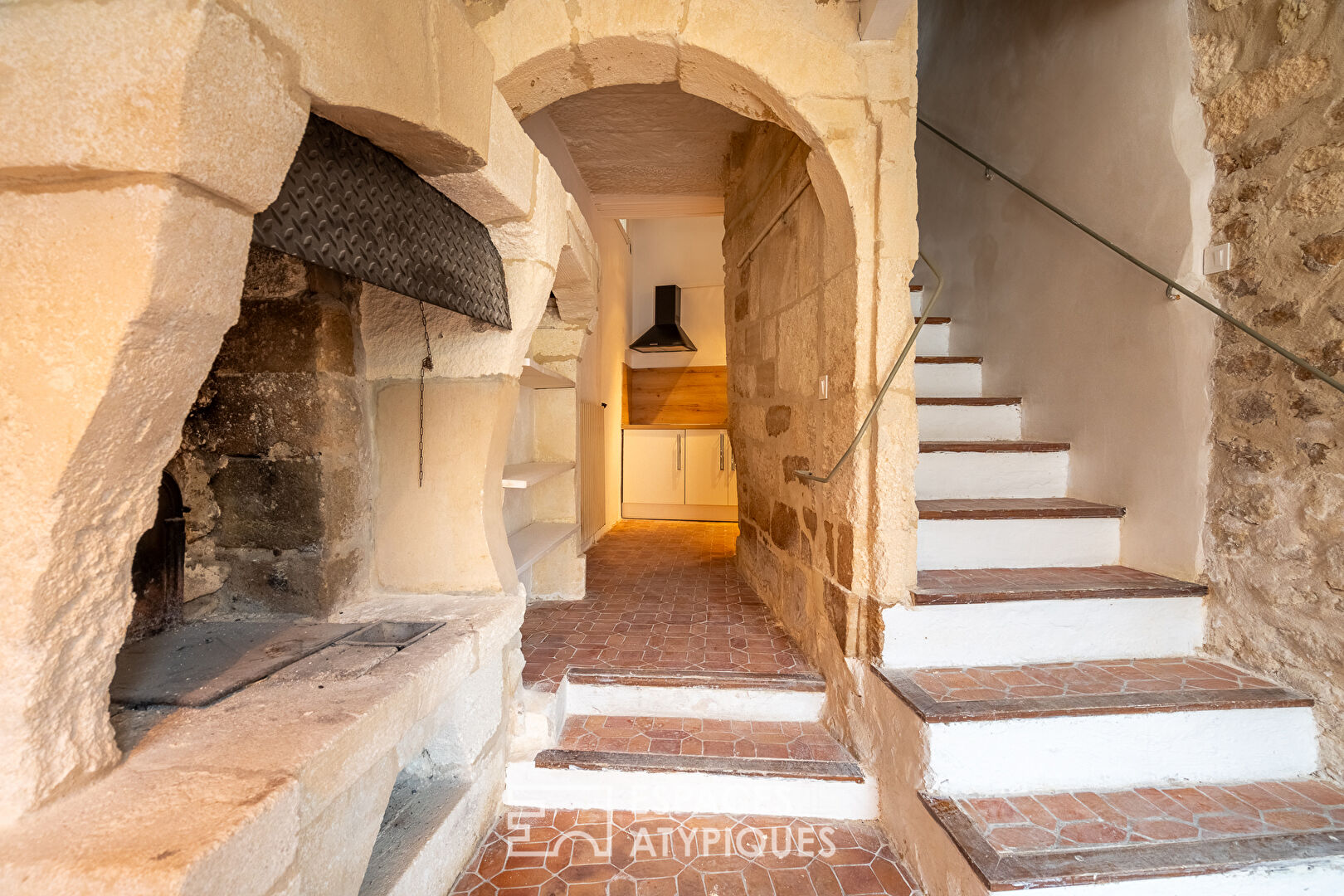 Maison de village avec toit terrasse