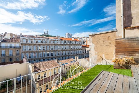 Contemporary apartment with terraces in the city center