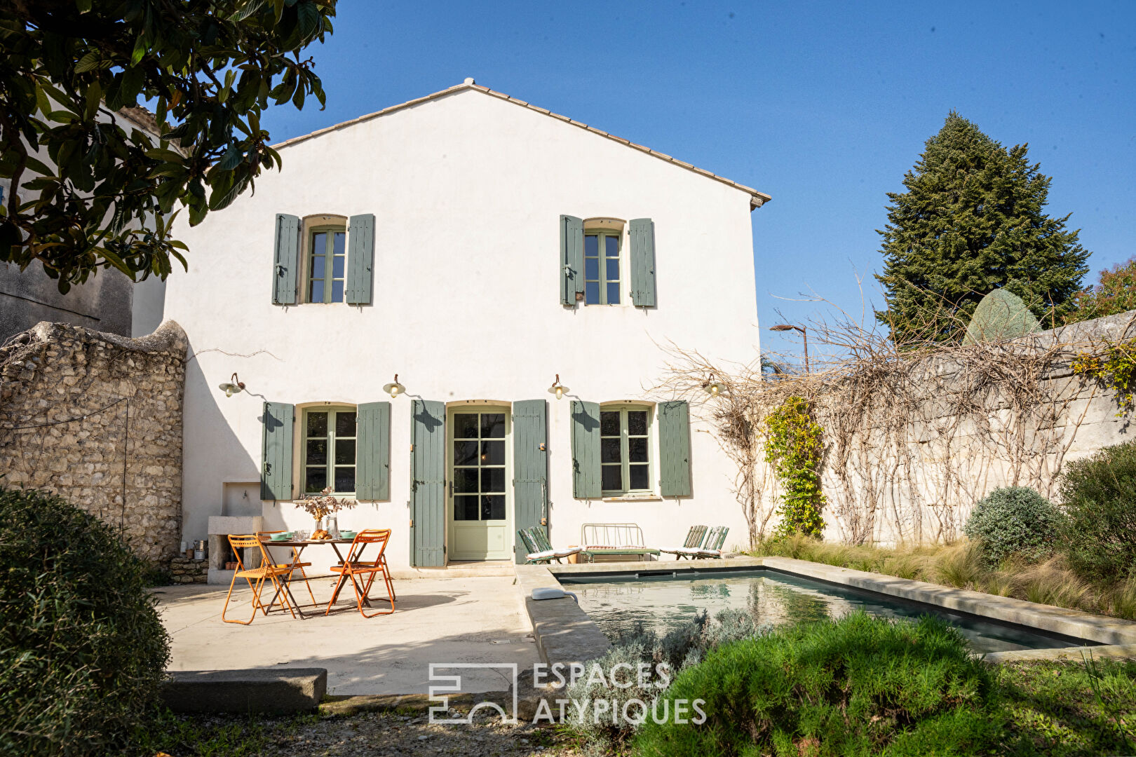 Green setting in the heart of Saint-Rémy-de-Provence