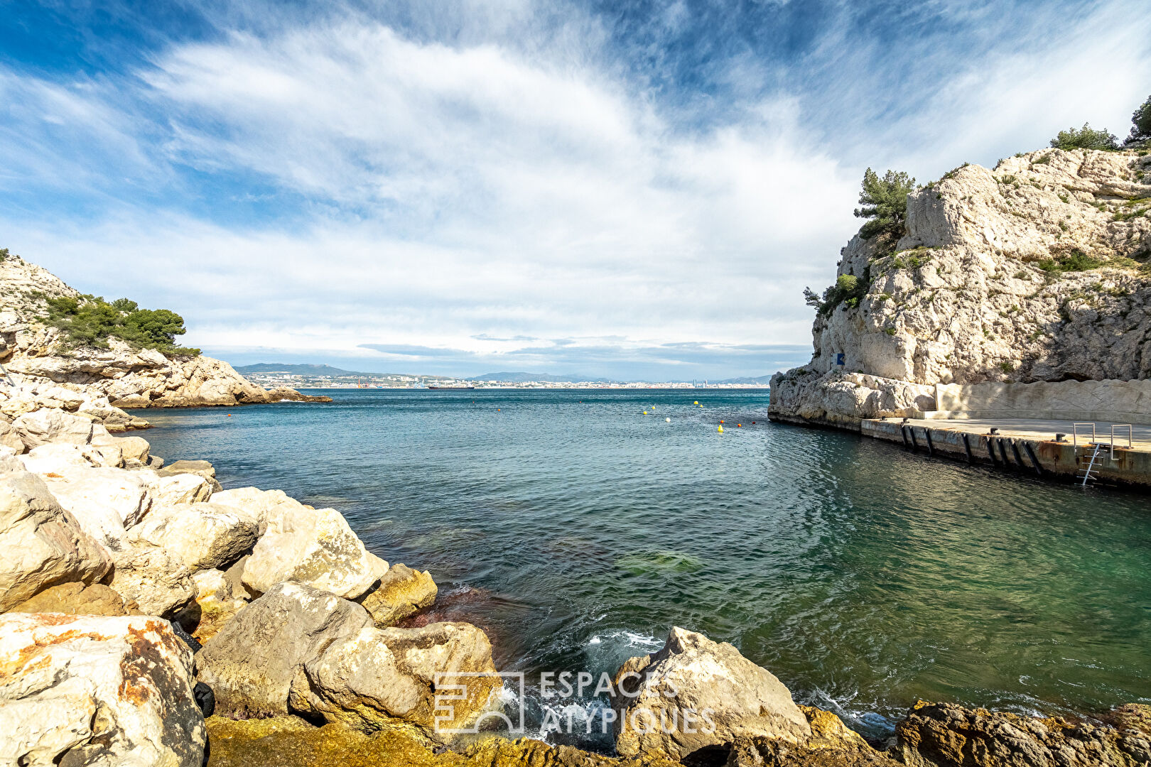 Cabanque cove of Niolon