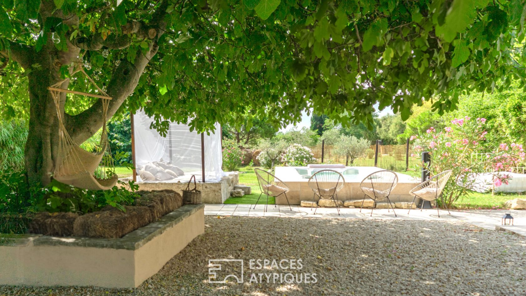 16th century farmhouse and its landscaped garden