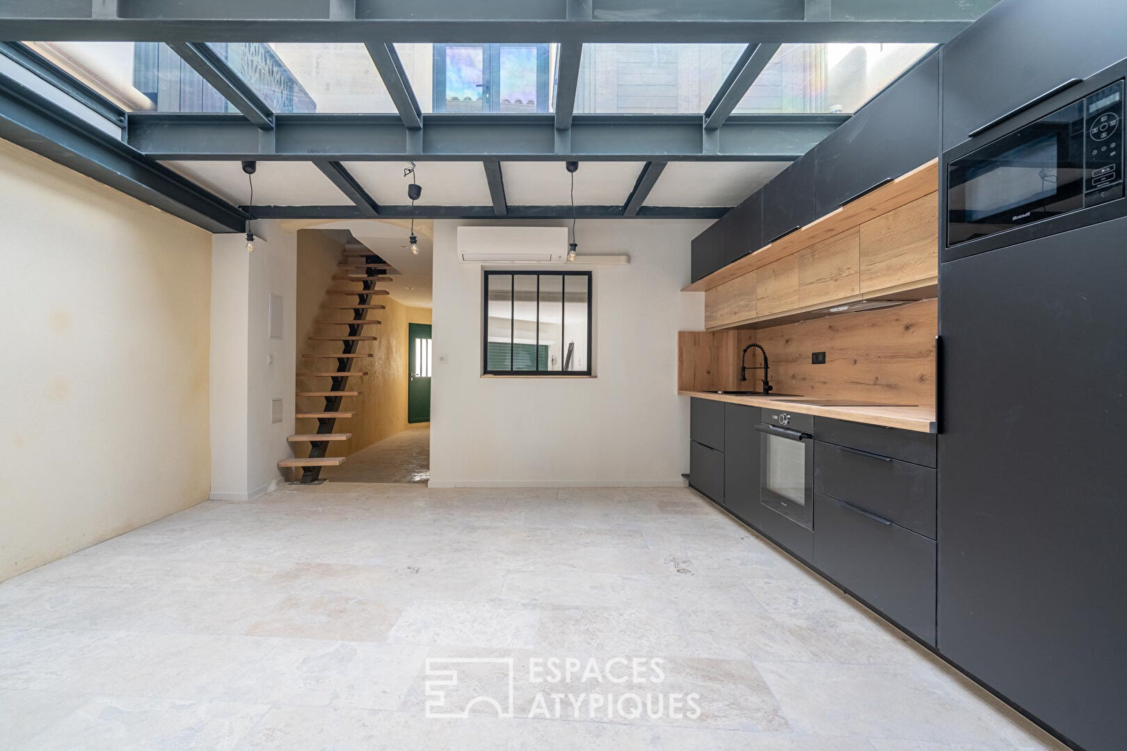 Maison de village avec terrasse