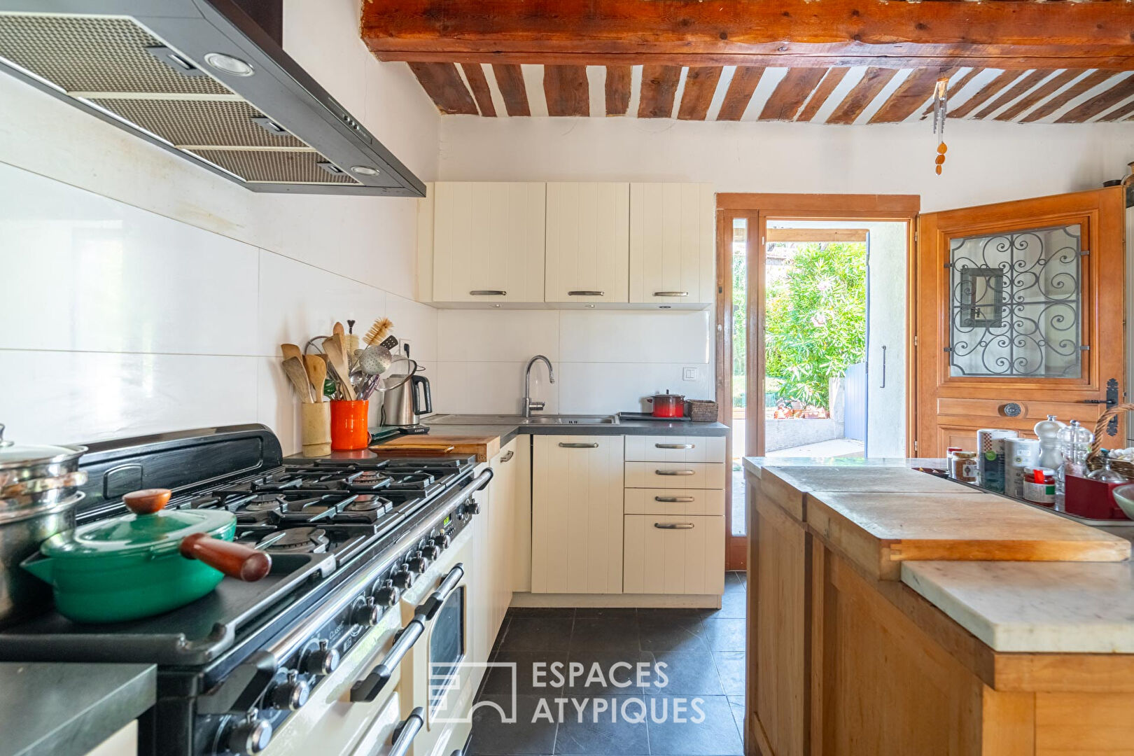 Maison traditionnelle dans le coeur de Château-Gombert